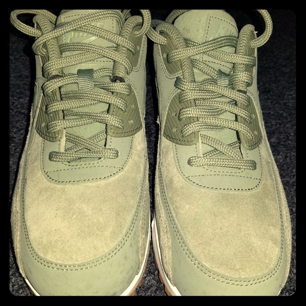 Air max 90se oil green